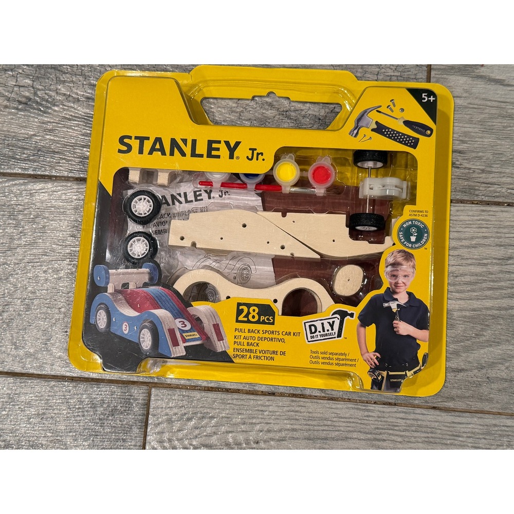 Stanley Jr Pull‎ Back Sports Car Kit Kids Wood DIY 28 pc Model Building Toy NWT